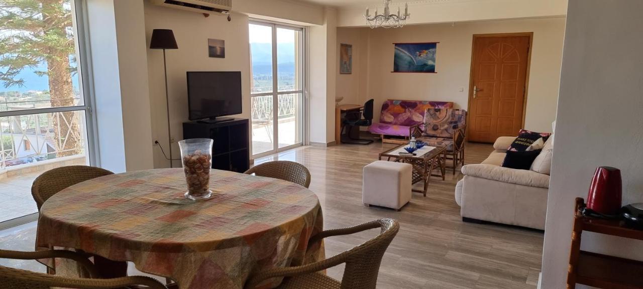 Sea View Apartment ギシオ エクステリア 写真